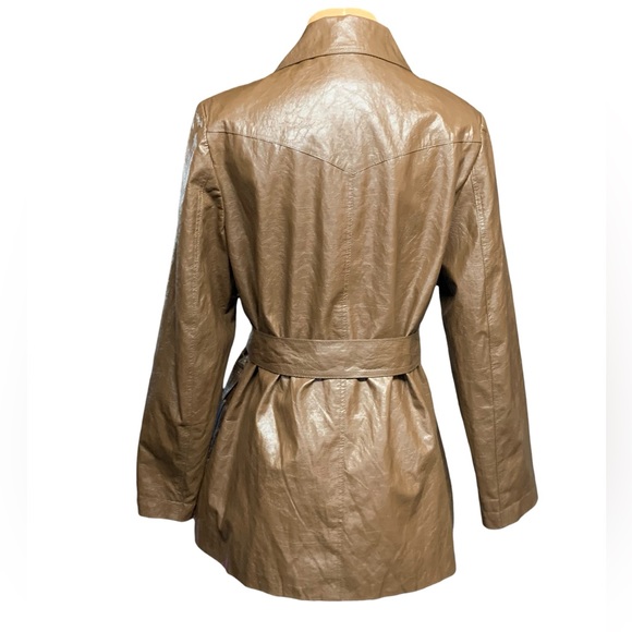 London Flat, Leather Jacket - Picture 3 of 8